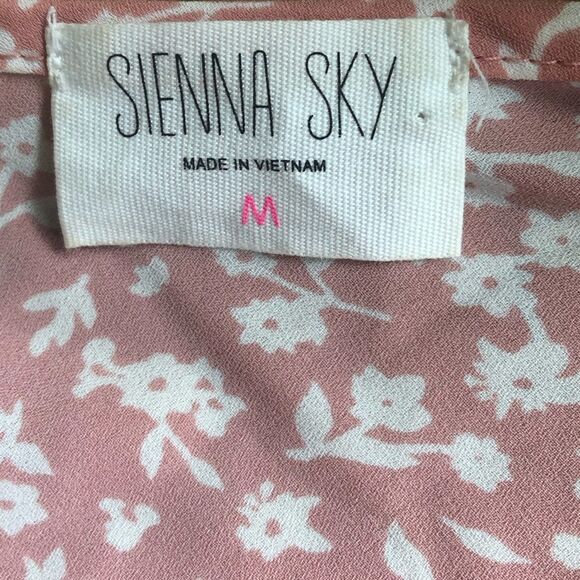 Sienna Sky Peplum Blouse Top Floral Short Sleeve V-Neck Pink Crop medium - Picture 6 of 6